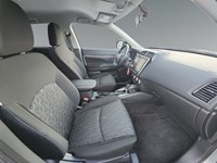 2024 Mitsubishi RVR SE AWC