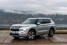 2026 Mitsubishi Outlander Plug-In Hybrid SEL S-AWC