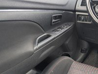 2017 Mitsubishi RVR AWD 4dr 2.0L CVT SE