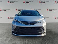2022 Toyota Sienna LE 8-Passenger FWD
