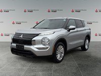 STERLING SILVER 2024 Mitsubishi Outlander ES S-AWC