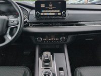 STERLING SILVER 2024 Mitsubishi Outlander ES S-AWC