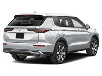Sterling Silver 2026 Mitsubishi Outlander SE S-AWC