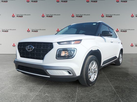 2022 Hyundai Venue Preferred w/Two-Tone