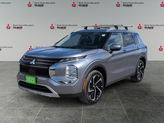 2022 Mitsubishi Outlander LE