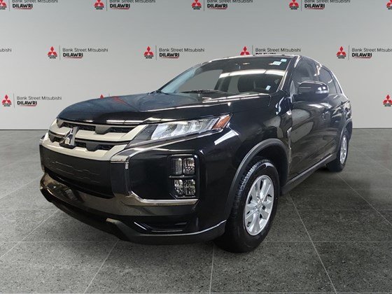 2024 Mitsubishi RVR SE