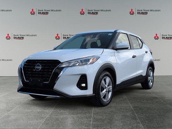 FRESH POWDER 2024 Nissan Kicks S