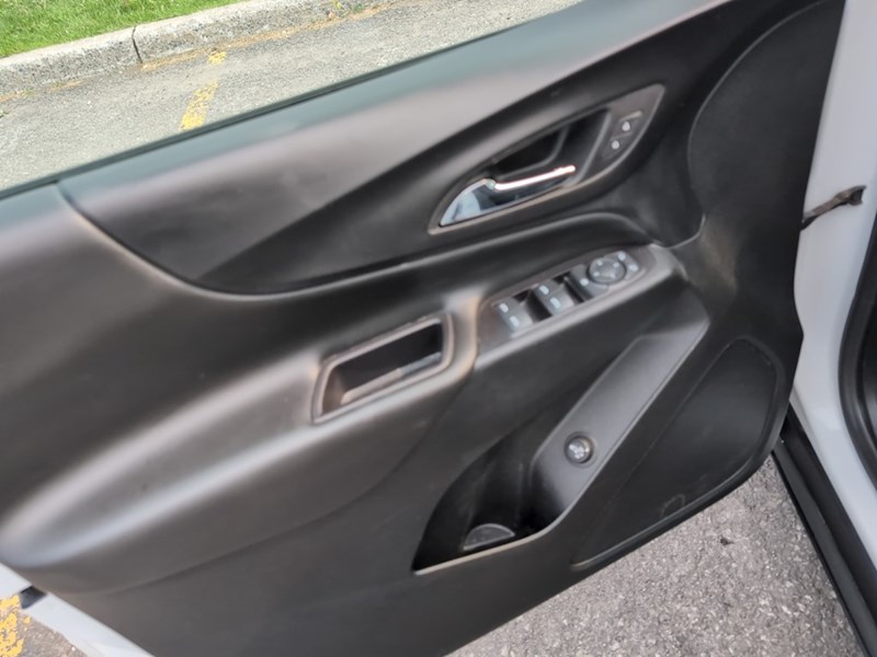 2018 Chevrolet Equinox FWD 4dr LT w/1LT