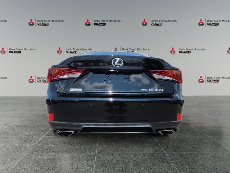 2018 Lexus IS 300 F-SPORT