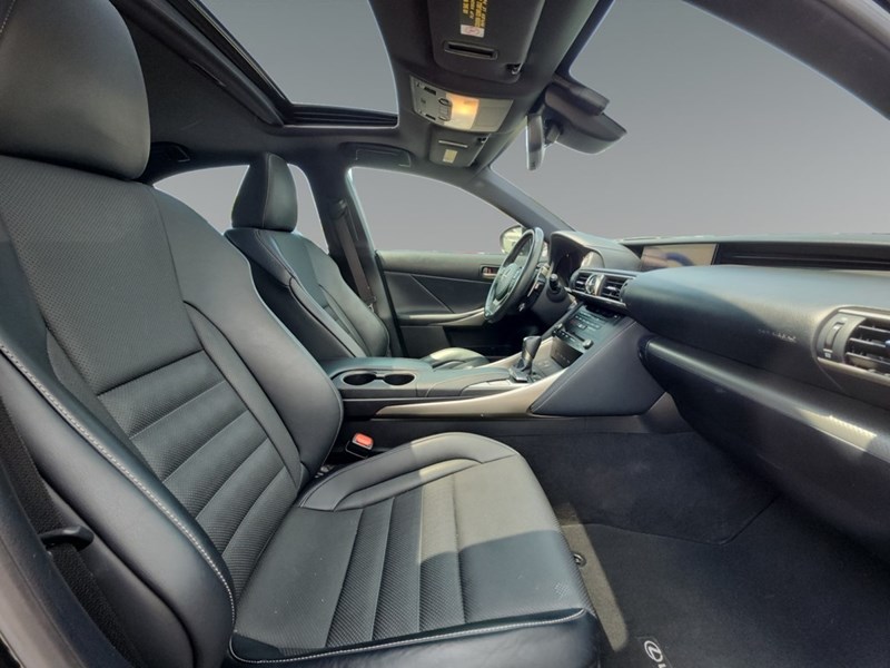 2018 Lexus IS 300 F-SPORT