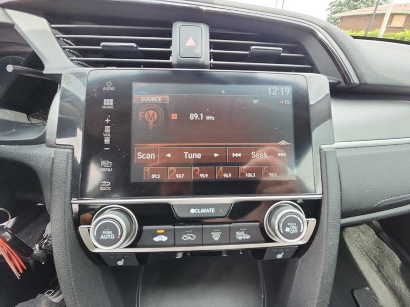 2016 Honda Civic 4dr CVT LX