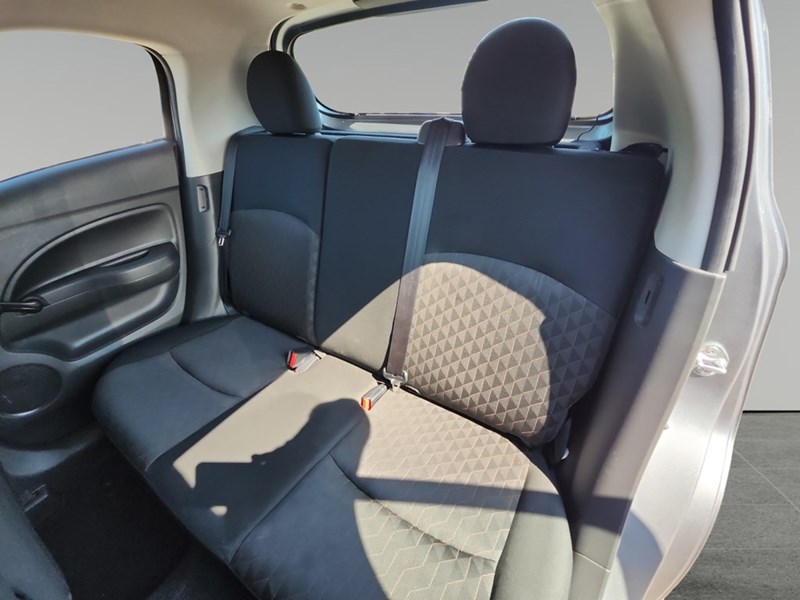 2023 Mitsubishi Mirage ES Manual