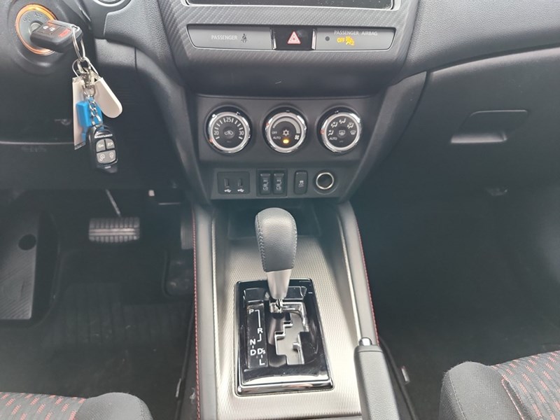 2018 Mitsubishi RVR ES FWD