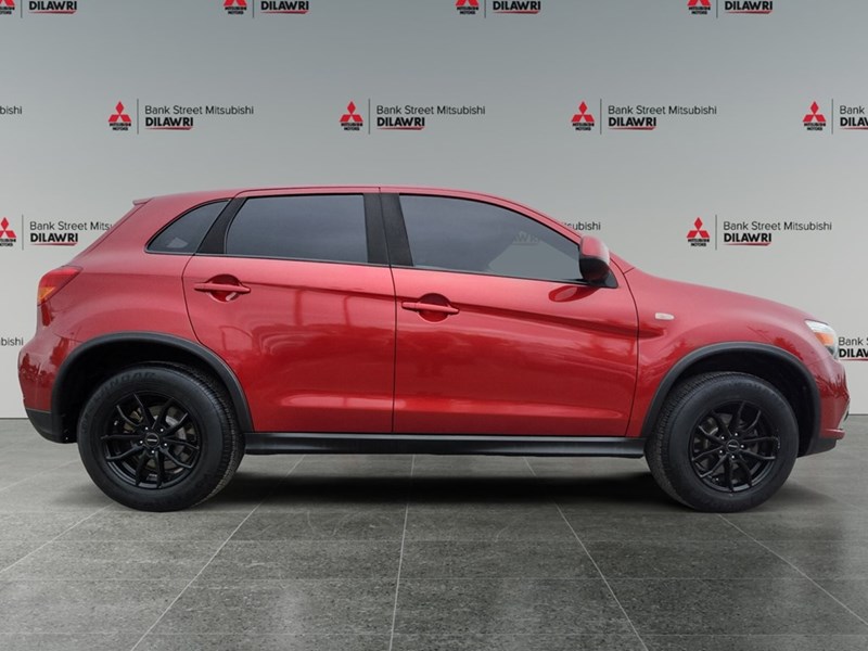 2018 Mitsubishi RVR ES FWD