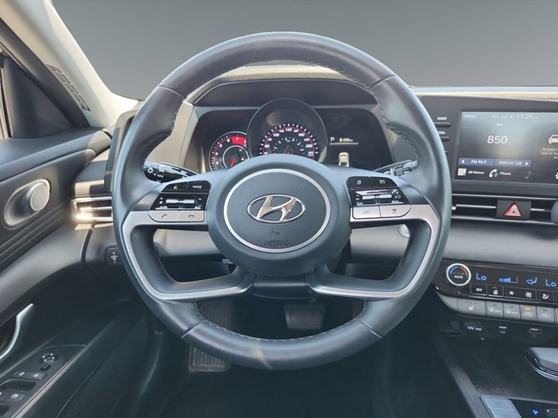 2021 Hyundai Elantra Ultimate IVT