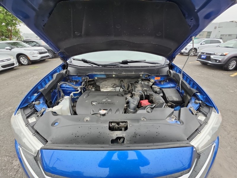 2019 Mitsubishi RVR ES FWD