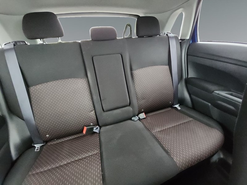 2019 Mitsubishi RVR ES FWD
