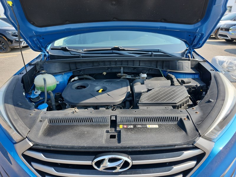 2017 Hyundai Tucson FWD 4dr 2.0L SE
