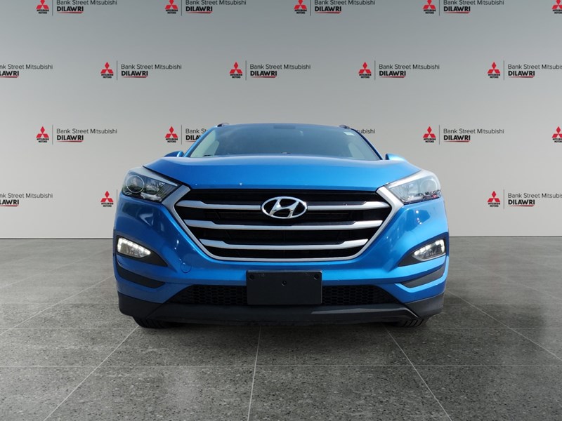 2017 Hyundai Tucson FWD 4dr 2.0L SE