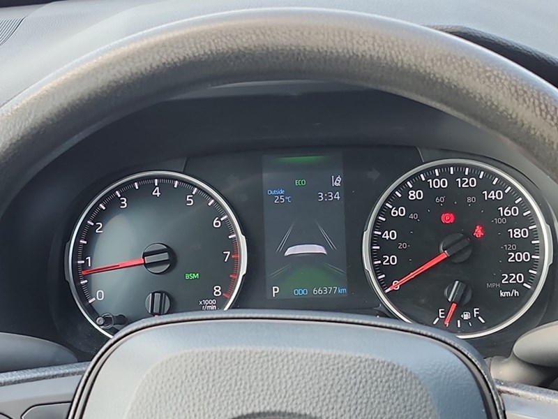 2022 Toyota RAV4 LE AWD