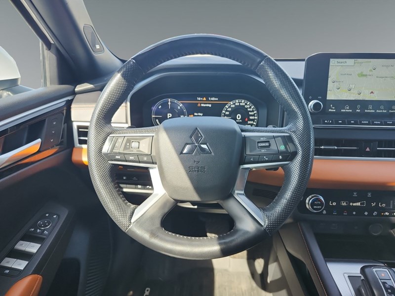 2023 Mitsubishi Outlander Plug-In Hybrid GT S-AWC PREMIUM