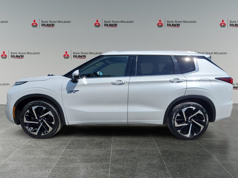 2023 Mitsubishi Outlander Plug-In Hybrid GT S-AWC PREMIUM
