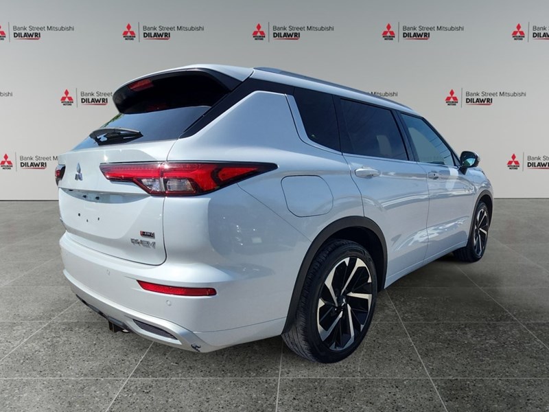 2023 Mitsubishi Outlander Plug-In Hybrid GT S-AWC PREMIUM
