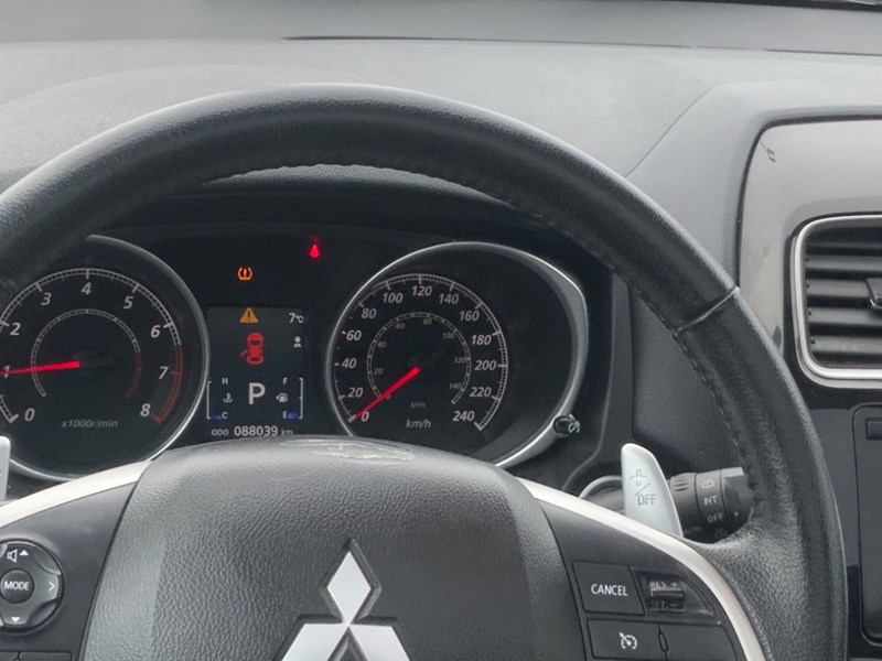 2015 Mitsubishi RVR AWD 4dr CVT GT *Ltd Avail*