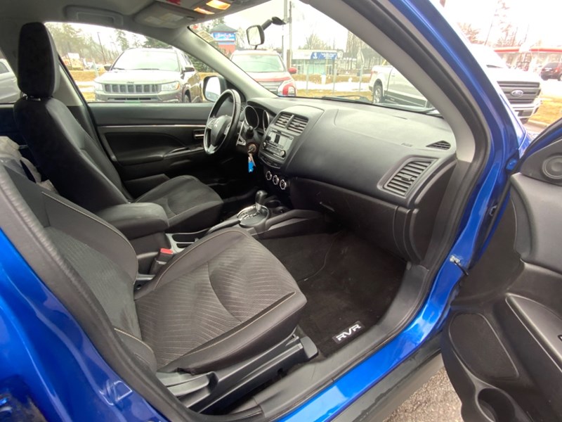2015 Mitsubishi RVR AWD 4dr CVT  Limited Edition