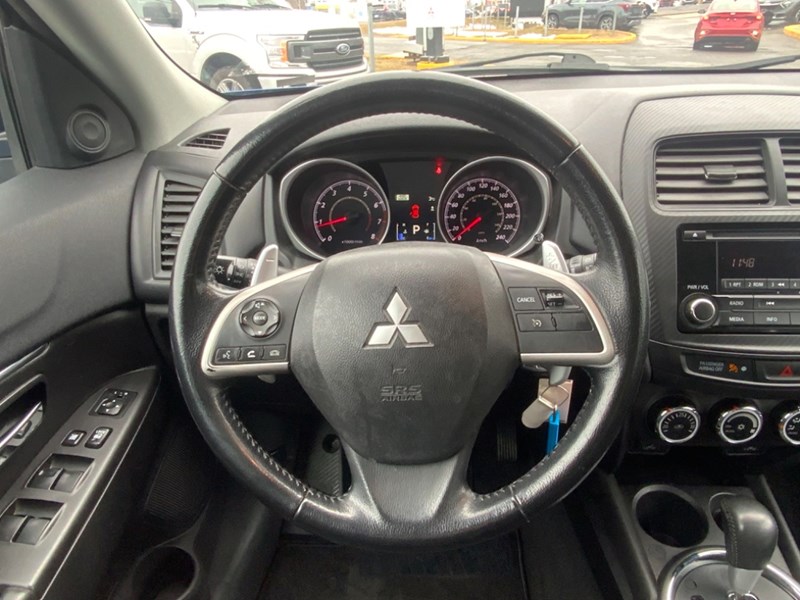 2015 Mitsubishi RVR AWD 4dr CVT  Limited Edition