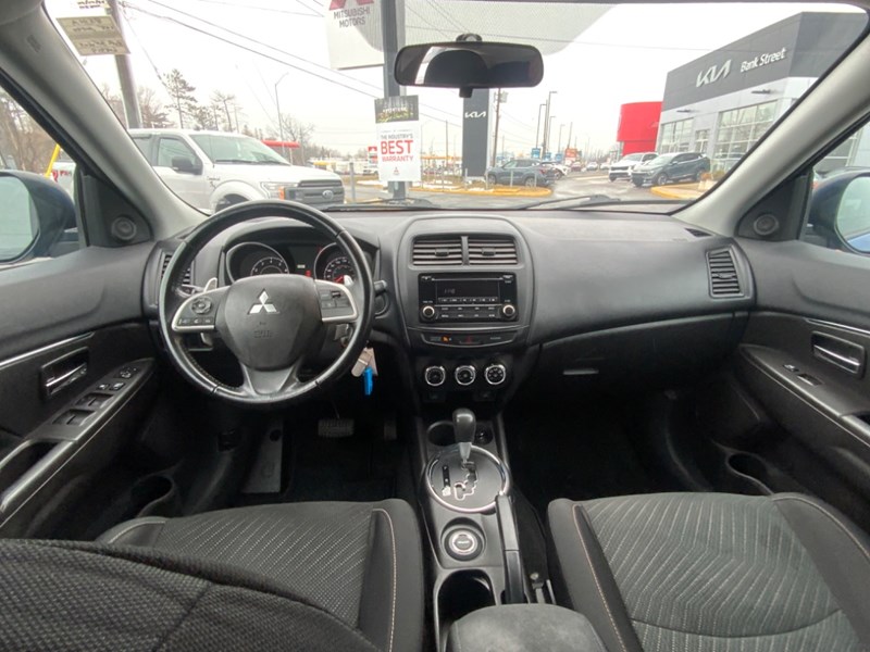 2015 Mitsubishi RVR AWD 4dr CVT  Limited Edition