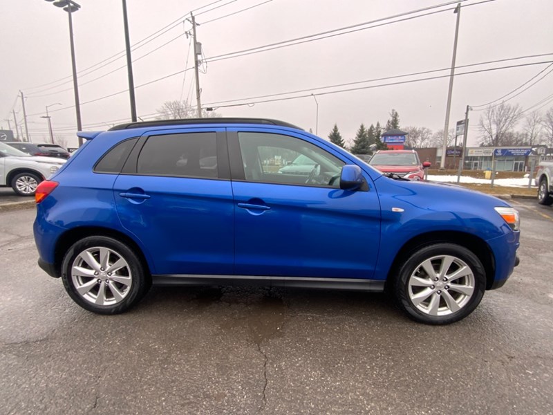 2015 Mitsubishi RVR AWD 4dr CVT  Limited Edition