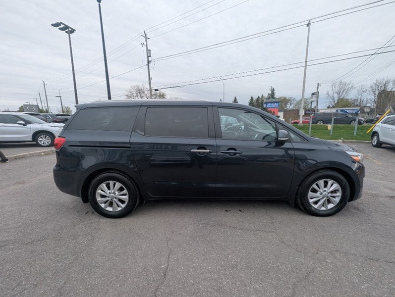 2017 Kia Sedona 4dr Wgn LX
