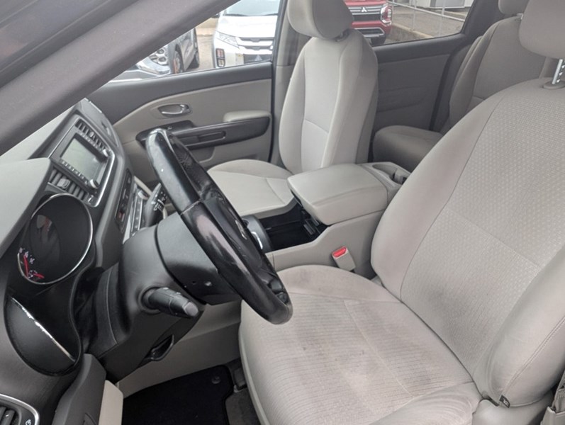 2017 Kia Sedona 4dr Wgn LX