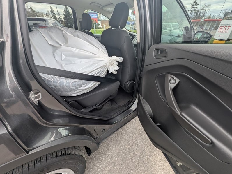 2019 Ford Escape S FWD