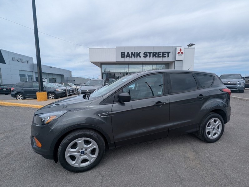 2019 Ford Escape S FWD