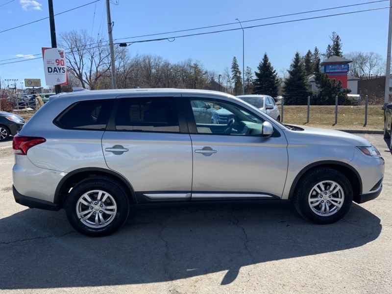 2019 Mitsubishi Outlander ES AWC