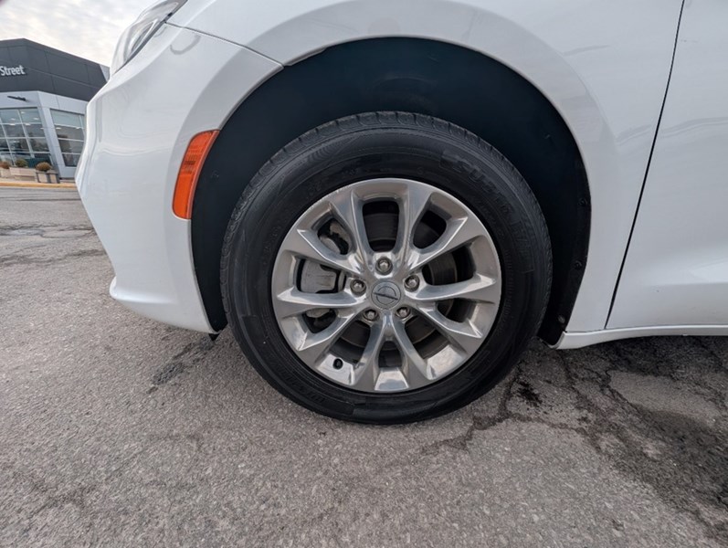 2022 Chrysler Pacifica Touring L AWD