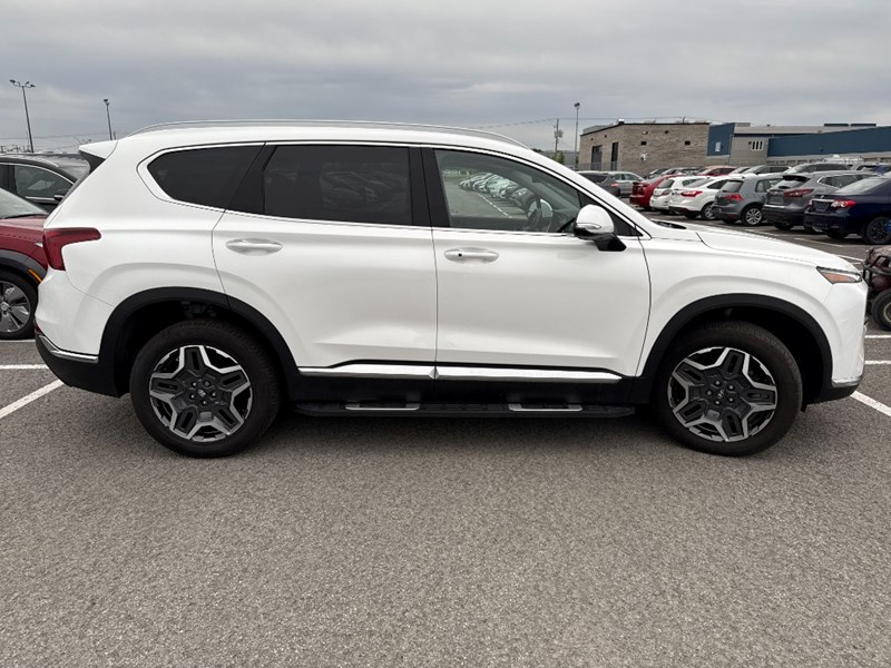 2022 Hyundai Santa Fe HEV Luxury AWD