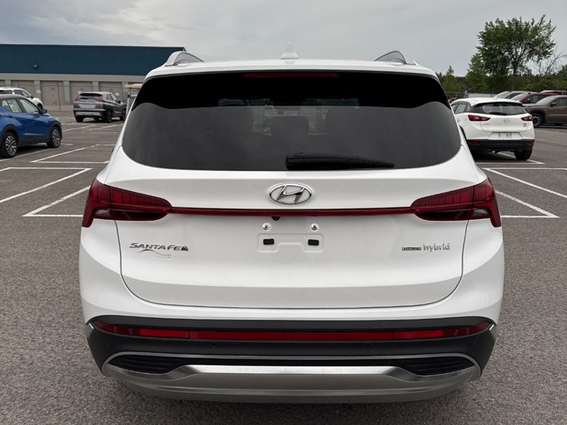2022 Hyundai Santa Fe HEV Luxury AWD