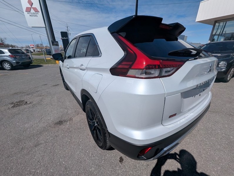 2023 Mitsubishi Eclipse Cross Carbon Edition S-AWC