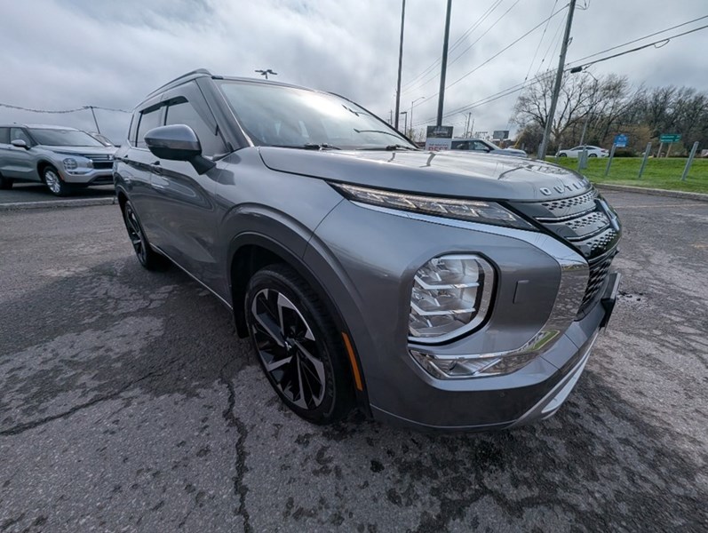 2023 Mitsubishi Outlander GT Premium S-AWC