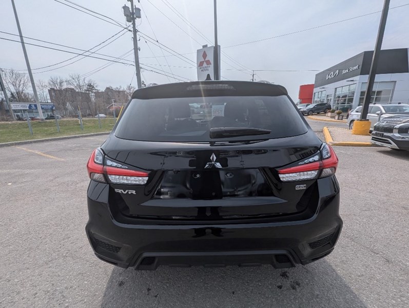 2023 Mitsubishi RVR SEL AWC