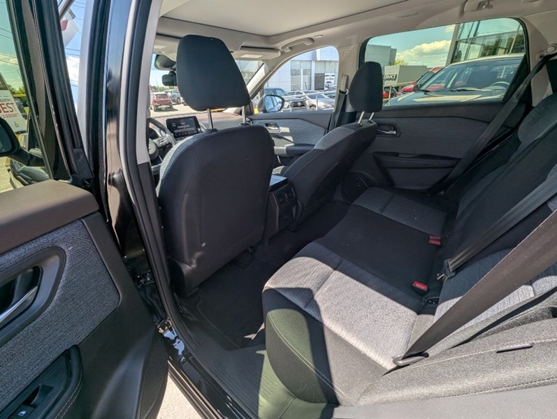 2023 Nissan Rogue AWD SV Moonroof