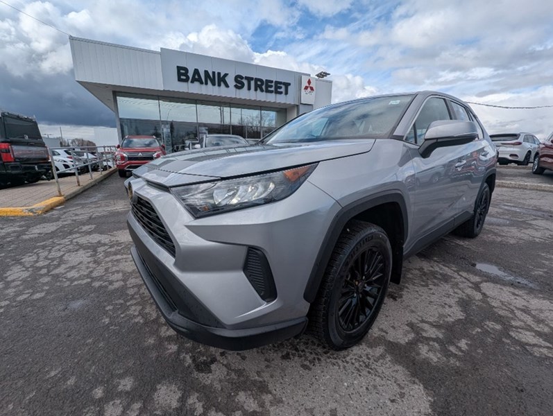 2023 Toyota RAV4 LE AWD