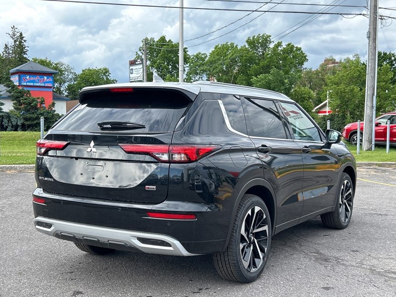 2024 Mitsubishi Outlander GT Premium S-AWC