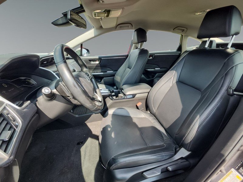 2018 Honda Clarity Plug-In Hybrid Touring Sedan