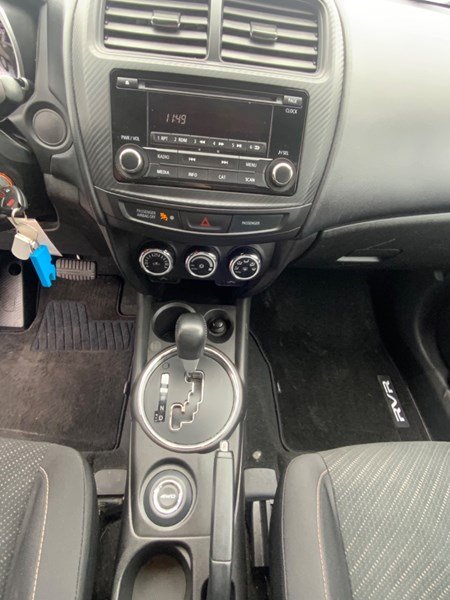2015 Mitsubishi RVR AWD 4dr CVT  Limited Edition