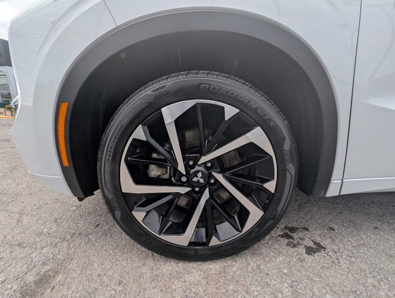 2023 Mitsubishi Outlander Plug-In Hybrid GT S-AWC PREMIUM