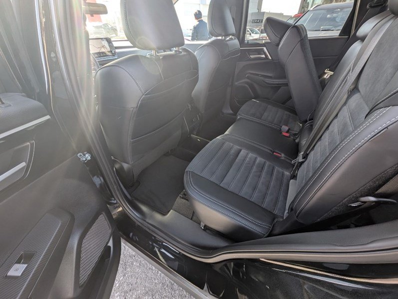 2024 Mitsubishi Outlander Plug-In Hybrid LE S-AWC